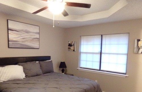 Jackson Maison | A very comfortable and quite abode, with inclosed back porch and privacy fence!!