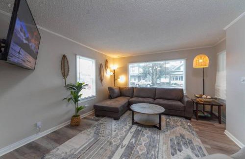 West Central Maison | A Very Unique Quirky and Comfortable Home