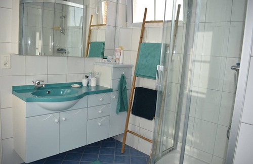 Donville-les-Bains Villa | Une villa à deux pas de la plage.