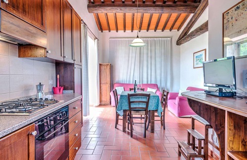 Greve in Chianti Maison | A Vineyard Apartment Retreat