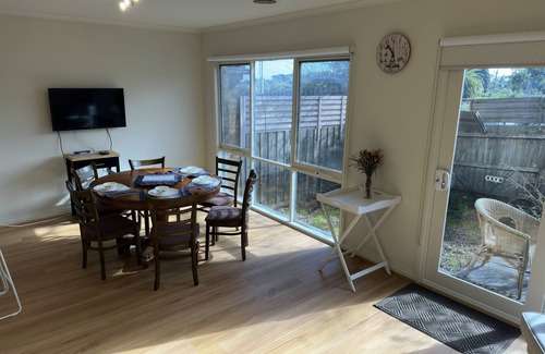 Doncaster East Maison | A warm home close to everything.