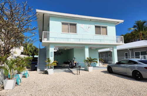 Cross Key Waterways Maison | A Wave From It All ~ Key Largo Paradise