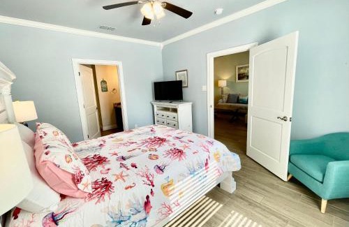Safe Harbor Maison | A Wave From It All