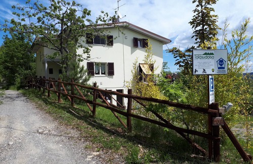 Compiano Appartement | Immersed in the wood Large apartment, no use of kitchen, Private Chef on request