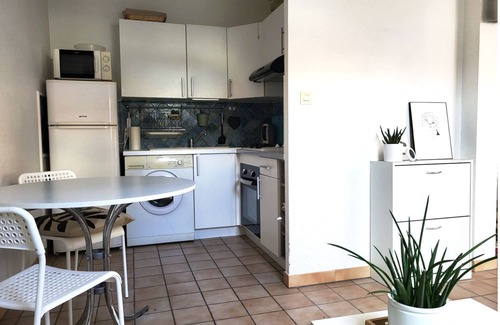 Gap Appartement | un accueillant studio , situé en centre ville mais au calme