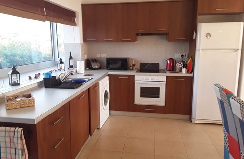 Tatlisu Appartement | Un appartement de jardin au rez-de-chaussée bien équipé avec 3 chambres et une vue vraiment stupéfiante.