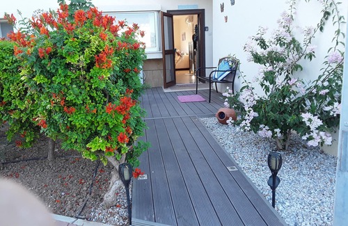 Tatlisu Appartement | Un appartement de jardin au rez-de-chaussée bien équipé avec 3 chambres et une vue vraiment stupéfiante.