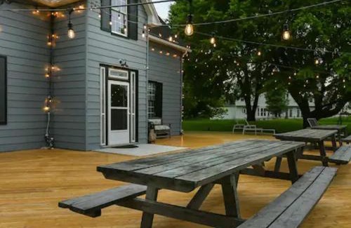 Berryville Maison | A Whimsical Farmhouse Retreat- Suite 3