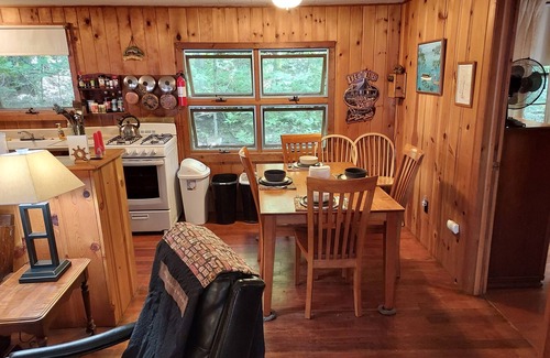 Skaneateles Cottage | Un magnifique chalet rustique sur le lac Skaneateles