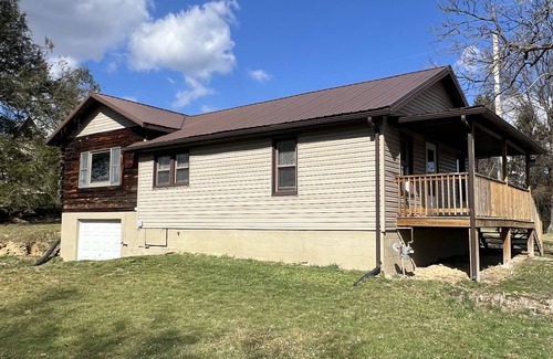 Fayetteville Maison | A+ Wonderful ! Walk or Bike to Downtown Fayetteville Minutes to New River Gorge