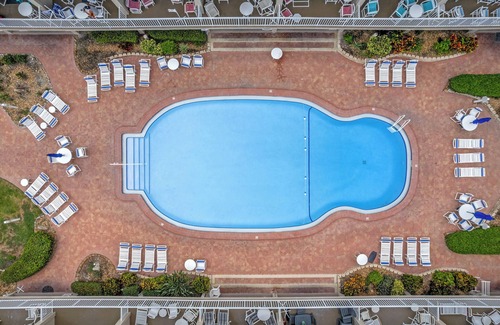 New Smyrna Beach Copropriété | A107 Lieu! 2 / 2condo! Fabuleux condo en bord de mer juste à côté de Flagler Ave!