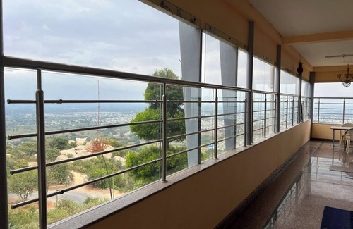 Kolar Maison | A2- Hill View Stay Kolar