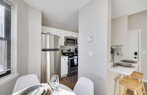 Allentown Appartement | A202 · Bohemian Paradise - A-town - Free Parking
