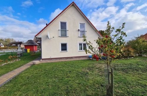 Alt Gaarz Appartement | A4 Ferienhaus Sturmvogel Ostseebad Rerik / old = sold - A4: 4-room