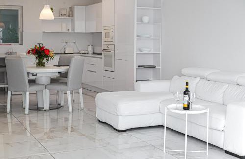 Mellieha Appartement | A52 - Apartment with Sea and Country Views