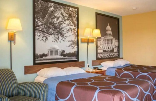 Alexandria West Maison | AAmazing Alexandria!! With Views! 2 Dbl Beds 12
