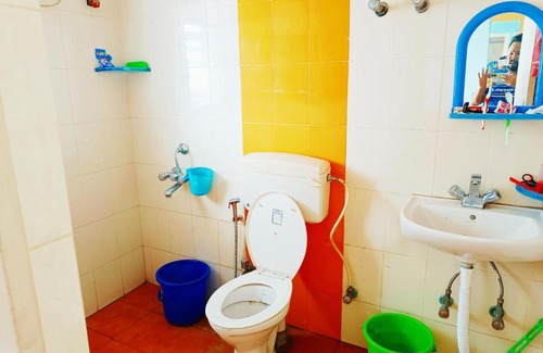 Bolpur Appartement | AB Homestay for Indians