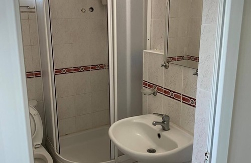 Yumurtalik Hôtel | ABAŞ MASMAVİ OTEL