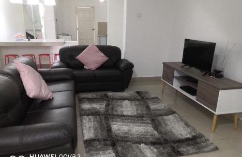 Taman Kota Masai Maison | Abah 2 Room Homestay