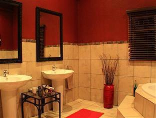 Hazyview Maison | Abangane Guest Lodge