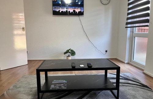 Thamesmead East Appartement | Abbey Wood Serviced Apartment 3BRH Free Wi-Fi Parking Tea and Coffee