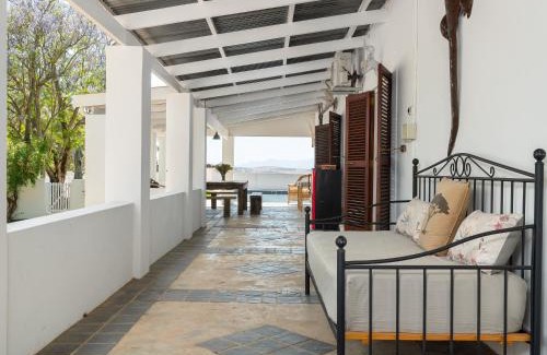 Malmesbury Maison | Abbotts Hill