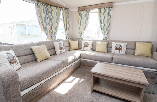 Towyn Maison | ABCVan