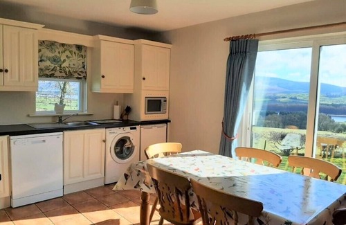 Hollywood Cottage | Abhainn Ri Cottages