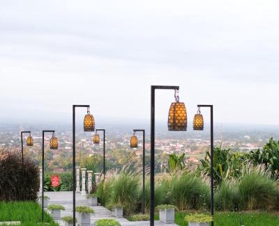 Prambanan Station Balnéaire | Abhayagiri - Sumberwatu Heritage Resort