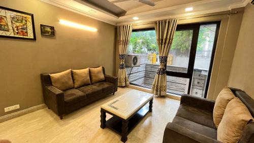 South Extension Hôtel | Abode Residency near USA Embassy Delhi Safdarjung Enclave New Delhi