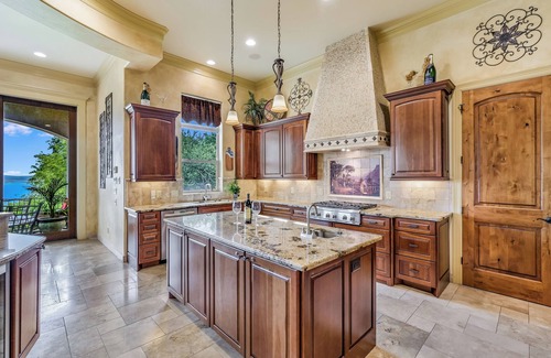 Comanche Trail Maison | Free Night* I Austin Palms I Pool&Spa I Views I Lake I Family Fun I Services