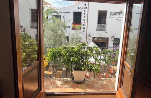 Altea Appartement | Above the Portal Vell, The Heart of the Old Town