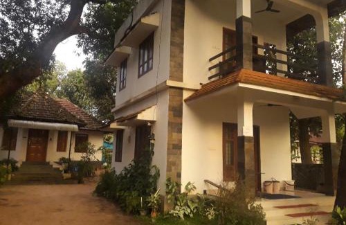 Sea View Ward Maison | ABRU'S Holidays International Travelers