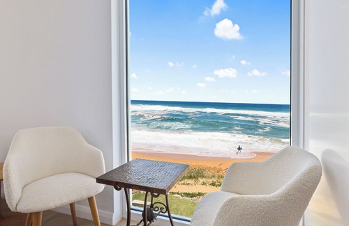 Mona Vale Appartement | Absolute Beachfront Apartment - 'On the Beach' Mona Vale