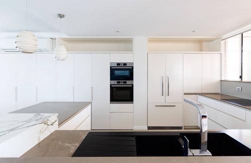 Manly Appartement | Absolute beachfront luxury Manly apartment with views