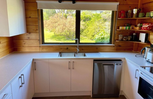 Paraparaumu Maison | Absolute beachfront Raumati