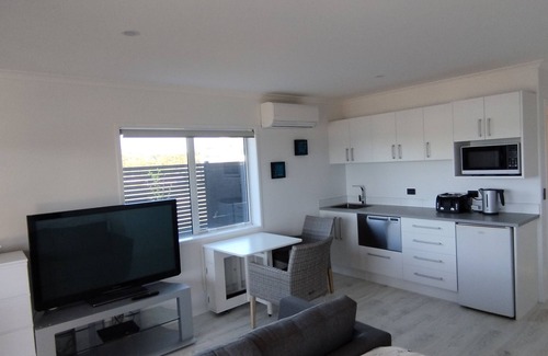 Paihia Appartement | Absolute beachfront "Waimiro" Paihia