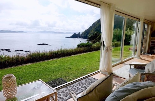 Russell Maison | Front de mer absolu - avec la vie privée et des vues