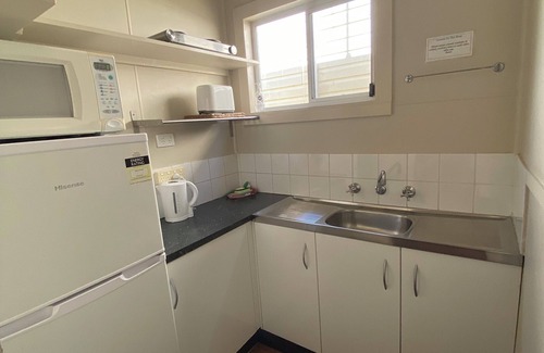 Shoalhaven Heads Cabine | Absolute Waterfront - Lorsens On The River - 3 x 2 bedroom cabins