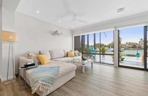 Patterson Lakes Maison | Absolute Waterfront Marina Views
