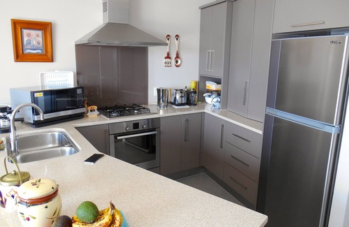 Tauranga Cottage | Absolute Waterfront, Tauranga Appartement