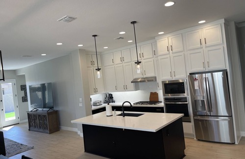 Maricopa County Maison | Absolutely stunning brand new home in Litchfield Park, close to Verrado area!!!