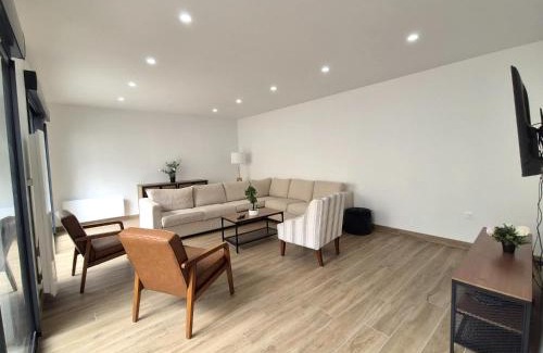 Laon Sud Appartement | Abu Dhabi, magnifique maison