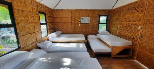 Ternate Autre | Abucana Camp