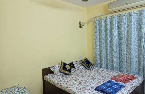 Thane West Lit Et Petit-Déjeuner | AC Bed And Breakfast At Pushpanjali Phase 2 Bunglow No A1,Ovale ,Ghodbunder Road Thane West