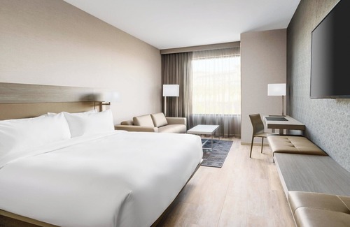 Paradise Valley Village Hôtel | AC Hotel by Marriott Scottsdale North