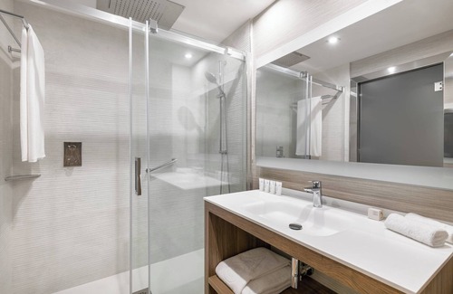 Les Corts Hôtel | AC Hotel Diagonal L'Illa by Marriott