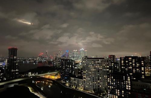 Canning Town South Appartement | AC Luxe Penthouse with Free Parking