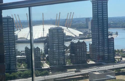 Canning Town South Appartement | AC Luxe Penthouse with Free Parking