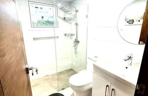 Cerro Alto Appartement | AC, Wifi, Gym, Pool, Parking, Sec. Guards 24 hrs.